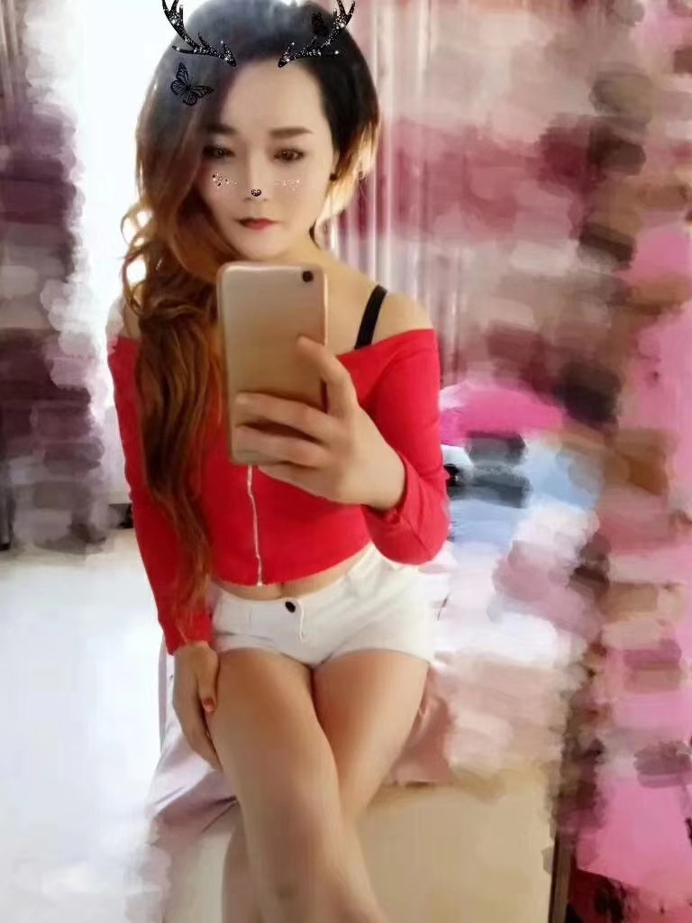 赤峰小妹 颜值身材可以